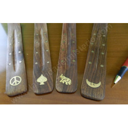 Incensario de madera Símbolo de la Paz