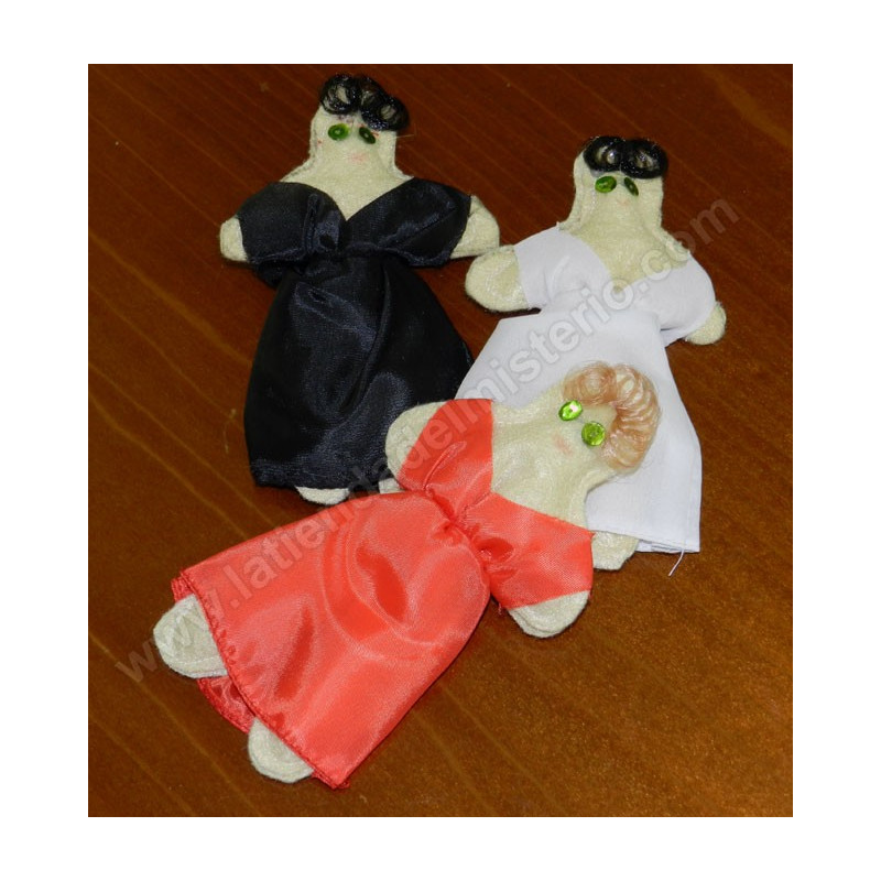 Muñeco Vudú Mujer. Negro