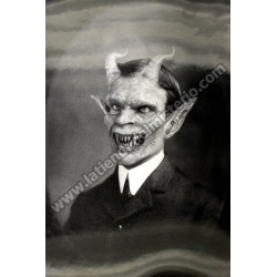 Joven demonio. Marcapáginas