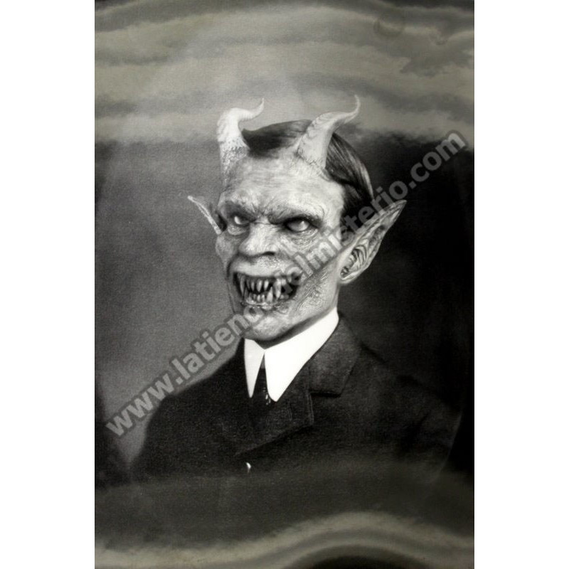 Joven demonio. Marcapáginas