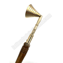 Apagavelas con cabeza estriada