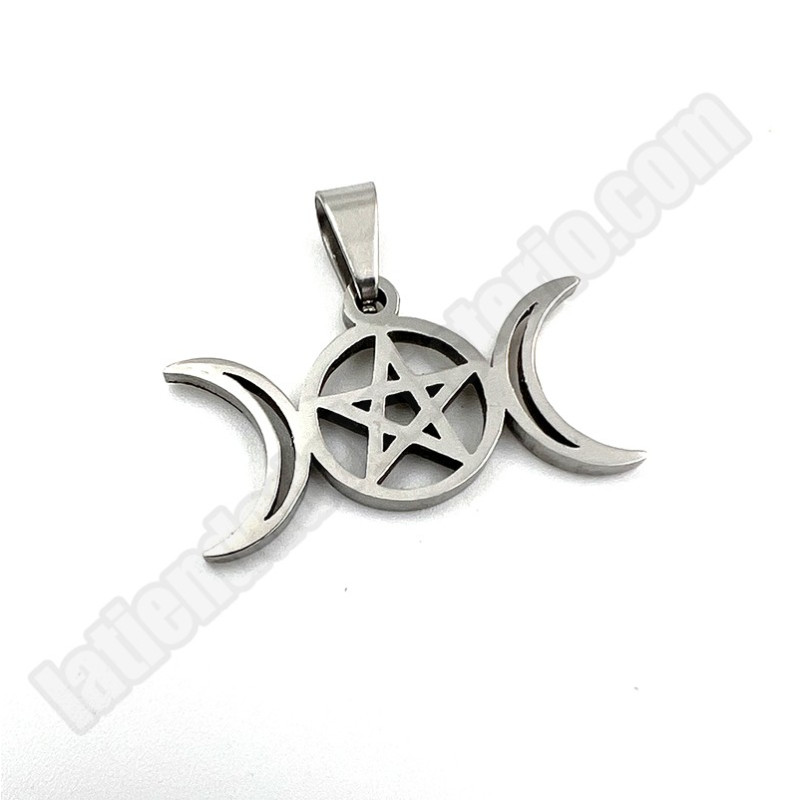 Triple luna con pentagrama