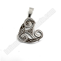 Trisquel con triqueta y luna